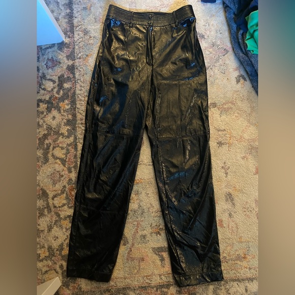 Aritzia (Wilfred Brand) Faux Black Leather Wide Leg Pants Size 10 - Picture 3 of 4